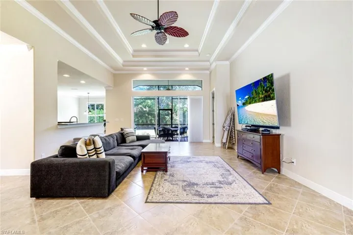 Notice the ceiling detail.