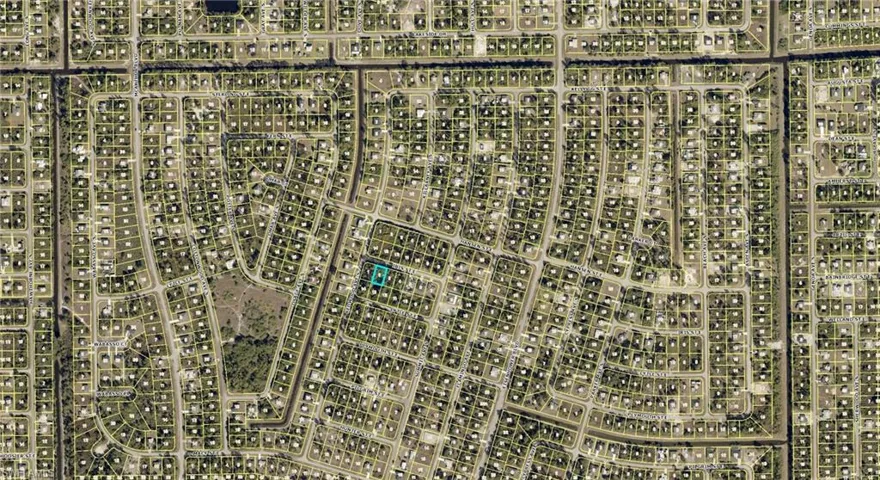 954 Iris St E, Lehigh Acres, Florida 33974