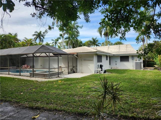 462 Putter Point DR, NAPLES FL 34103