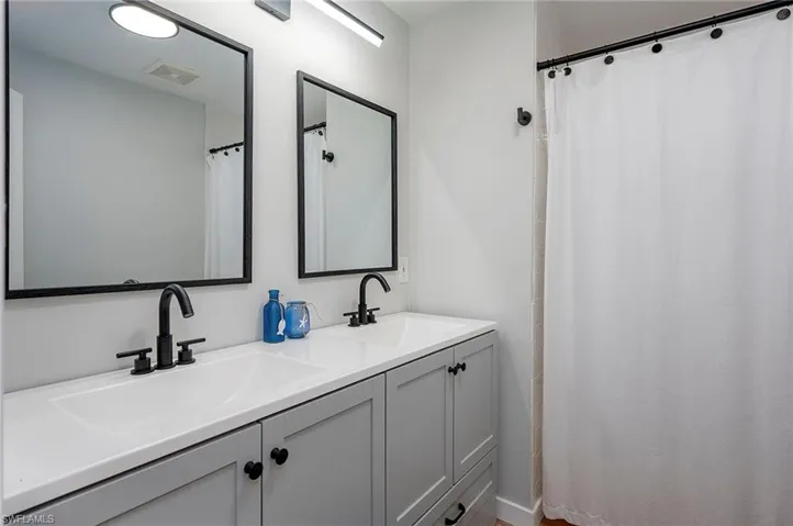 Bathroom with double sink vanity