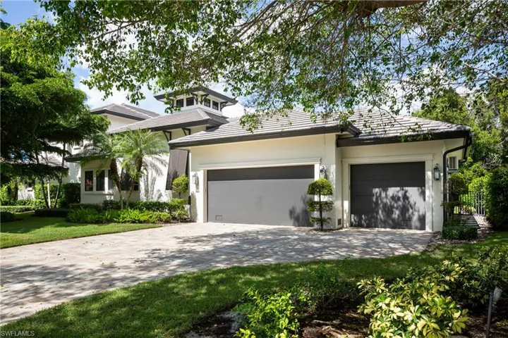 3170 Crayton Rd, Naples, Florida 34103