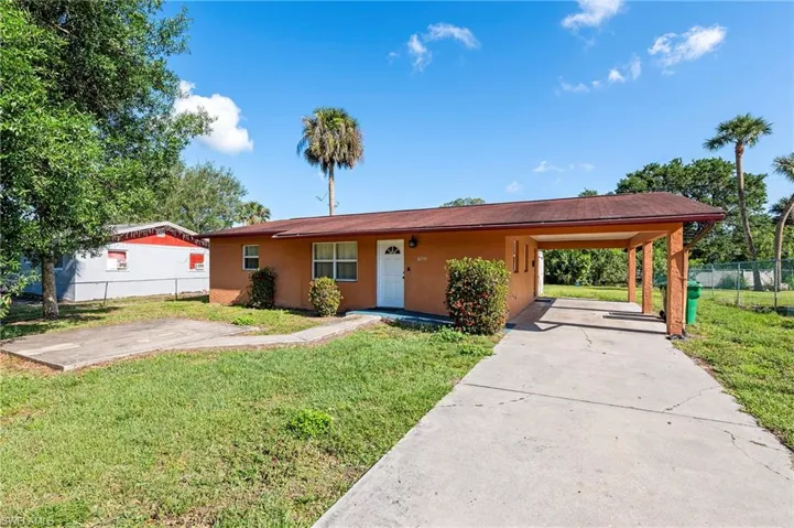 702  Breezewood  DR, Immokalee, FL 34142