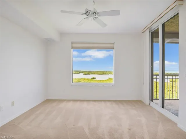 1001  Arbor Lake  DR, Naples, FL 34110