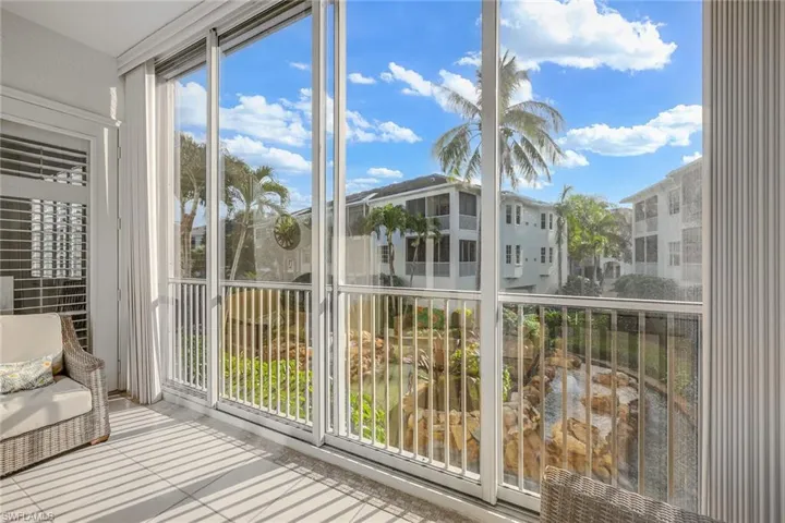 831 Sailaway Ln 104, Naples, Florida 34108
