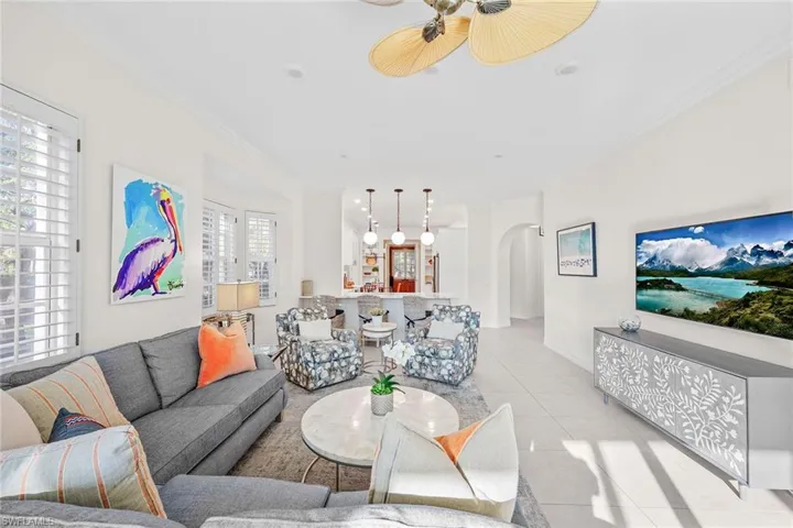 831 Sailaway Ln 104, Naples, Florida 34108