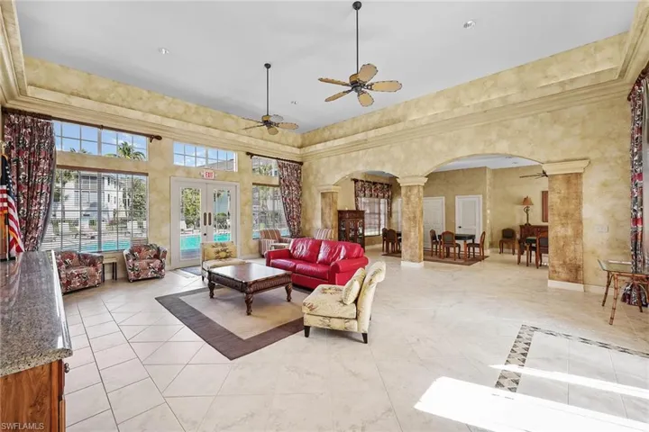831 Sailaway Ln 104, Naples, Florida 34108