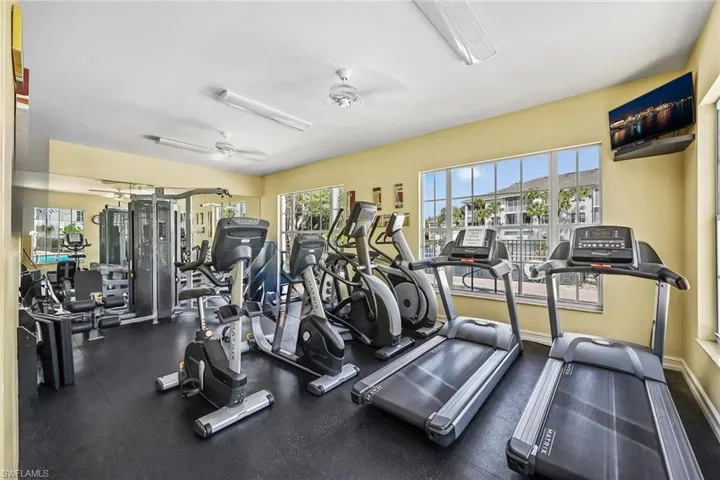 831 Sailaway Ln 104, Naples, Florida 34108