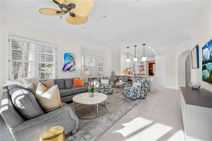 831 Sailaway Ln 104, Naples, Florida 34108
