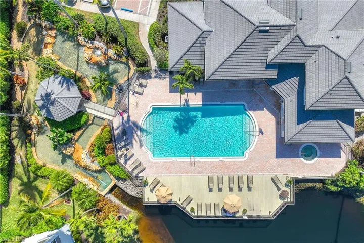 831 Sailaway Ln 104, Naples, Florida 34108