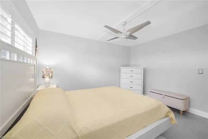 3055  Riviera  DR, Naples, FL 34103