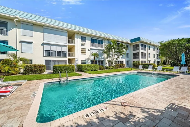 3055 Riviera Dr 102, Naples, Florida 34103