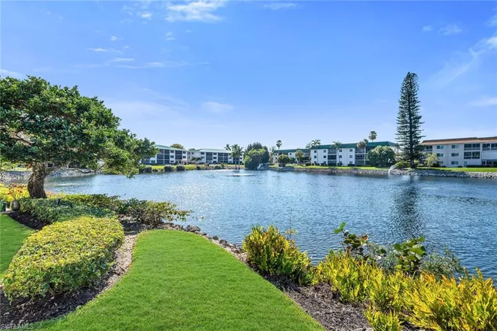 3055  Riviera  DR, Naples, FL 34103
