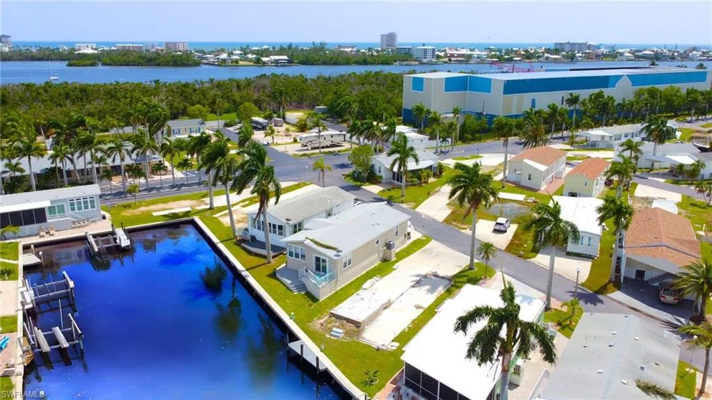 107 Blackbeard WAY, Fort Myers Beach, FL 33931,224064596