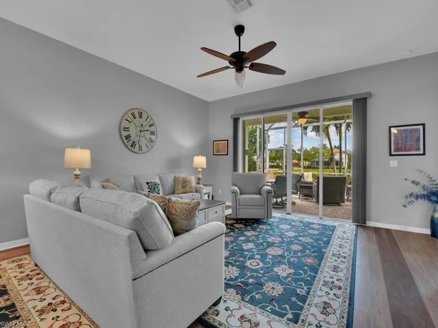 2593  Deerfield Lake  CT, Cape Coral, FL 33909