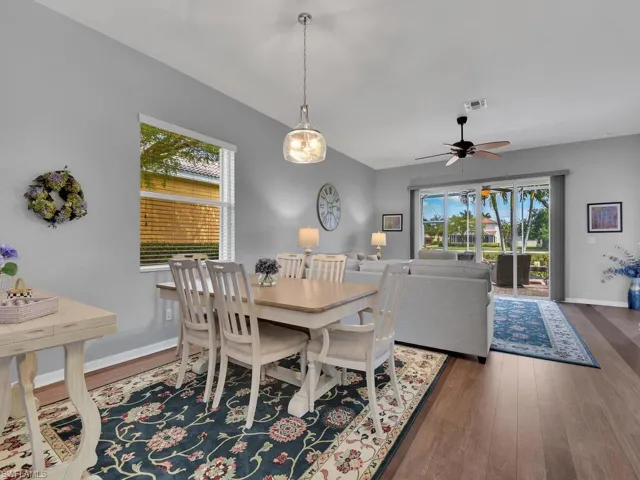 2593  Deerfield Lake  CT, Cape Coral, FL 33909