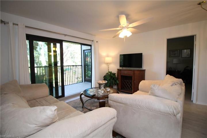 600 Neapolitan WAY # 230, NAPLES FL 34103