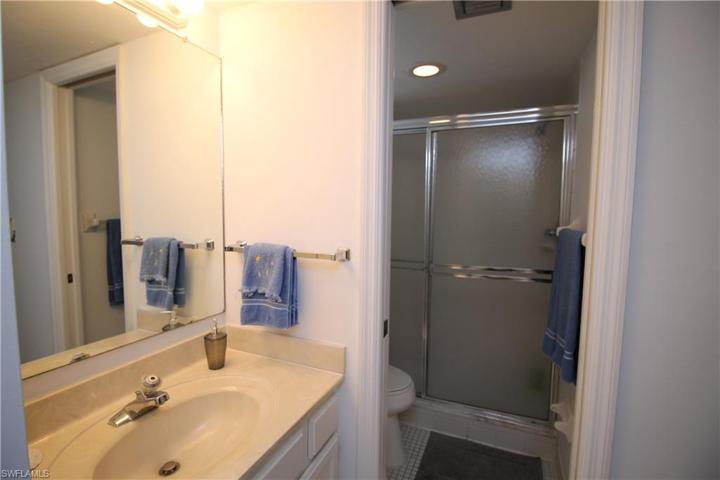 600 Neapolitan WAY # 230, NAPLES FL 34103
