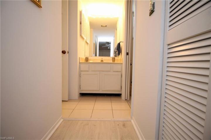 600 Neapolitan WAY # 230, NAPLES FL 34103