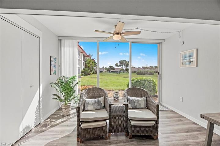 Open Lanai w/Patio Slider Doors
