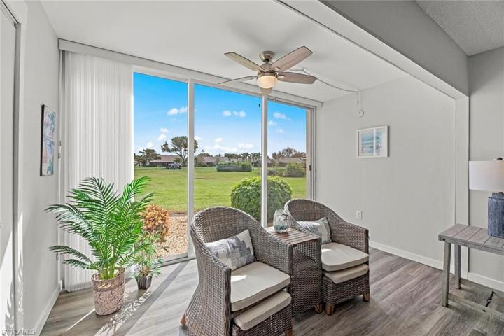 Open Lanai w/Patio Slider Doors