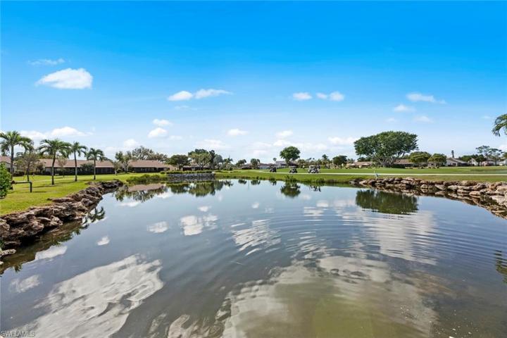 Lake View Golf Course Community