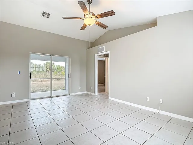 4034 29th St Sw, Lehigh Acres, Florida 33976