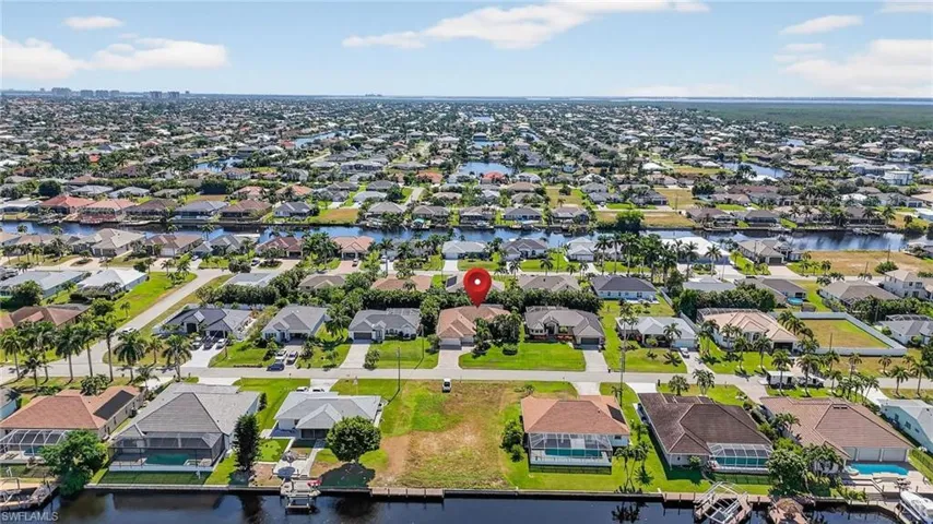 2614 SW 37th  ST, Cape Coral, FL 33914