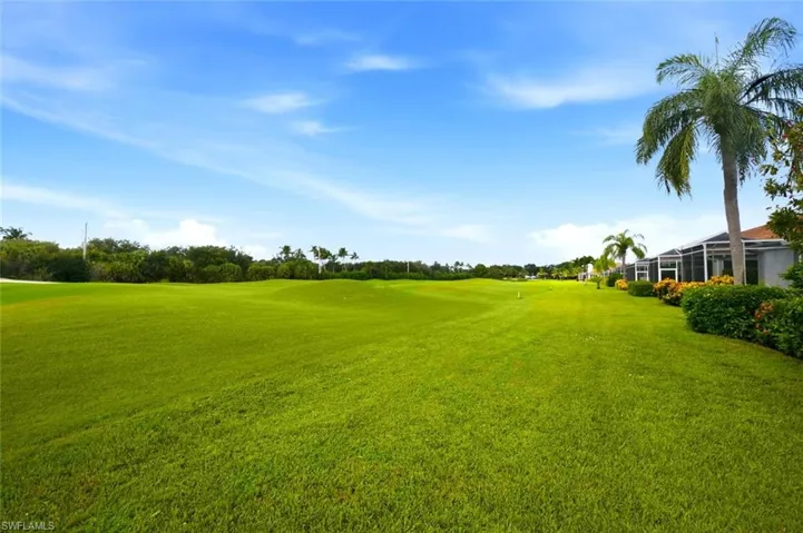 1672 Morning Sun Ln D22, Naples, Florida 34119