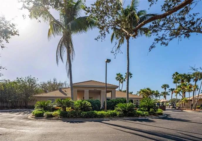 1672 Morning Sun Ln D22, Naples, Florida 34119