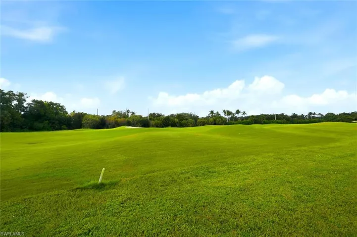1672 Morning Sun Ln D22, Naples, Florida 34119