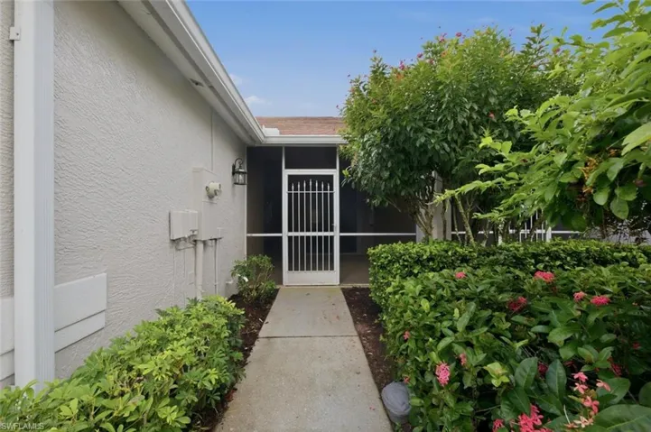 1672 Morning Sun Ln D22, Naples, Florida 34119