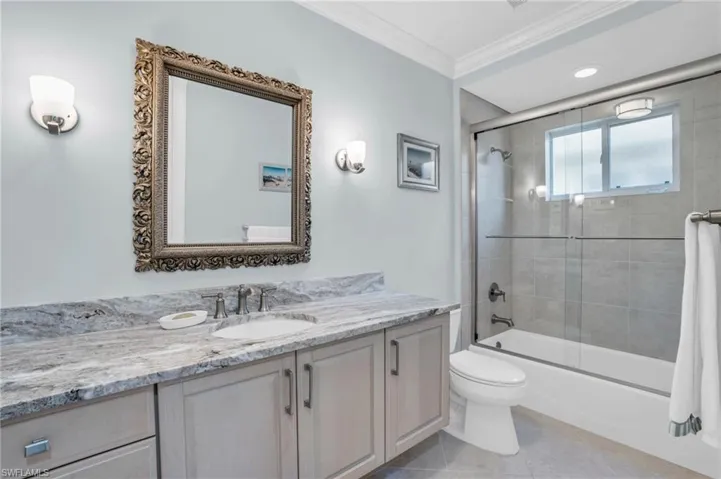 9226  Troon Lakes  DR, Naples, FL 34109