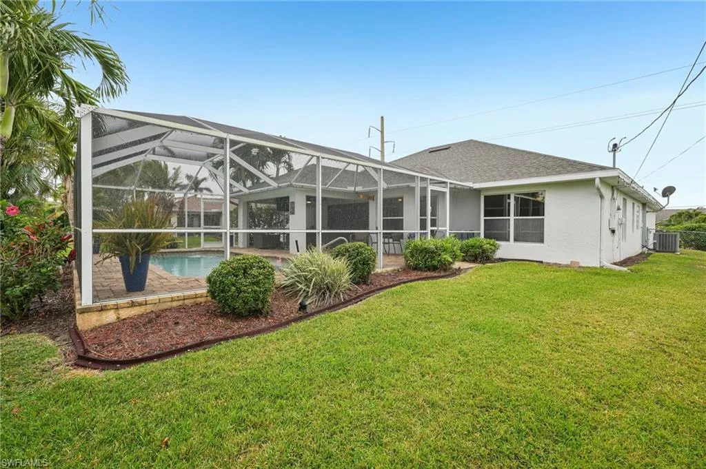 3717 Agualinda BLVD, Cape Coral, FL 33914,225063746