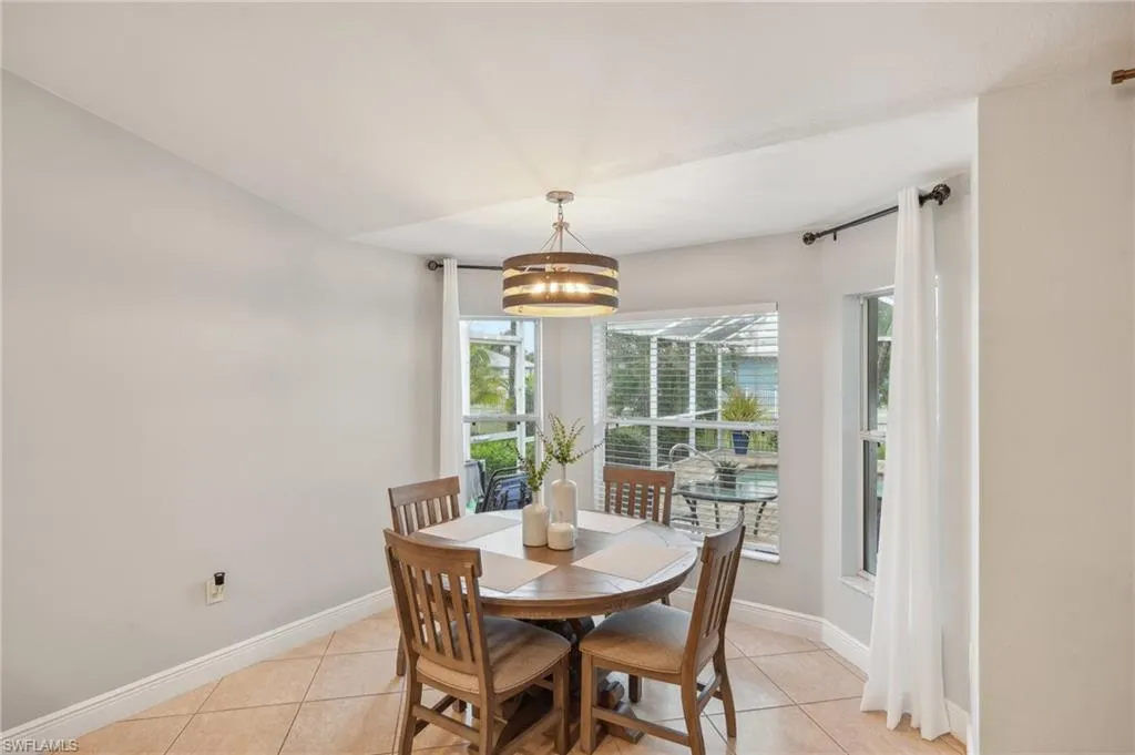 3717 Agualinda BLVD, Cape Coral, FL 33914,225063746