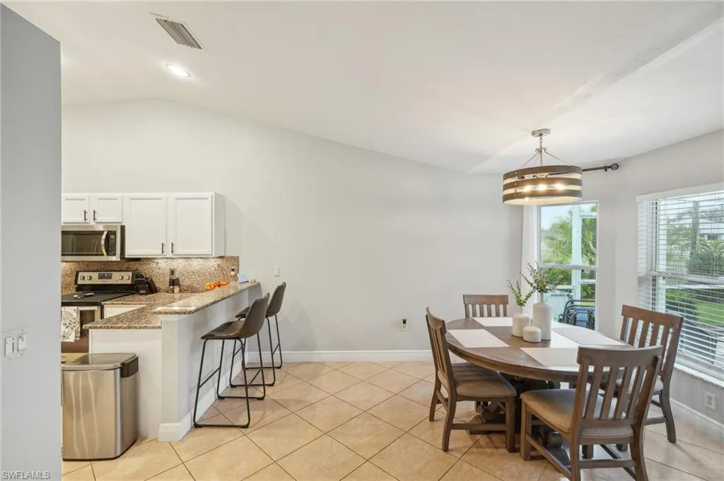 3717 Agualinda BLVD, Cape Coral, FL 33914,225063746