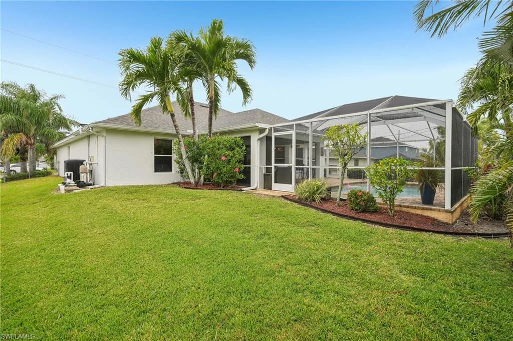 3717 Agualinda BLVD, Cape Coral, FL 33914,225063746