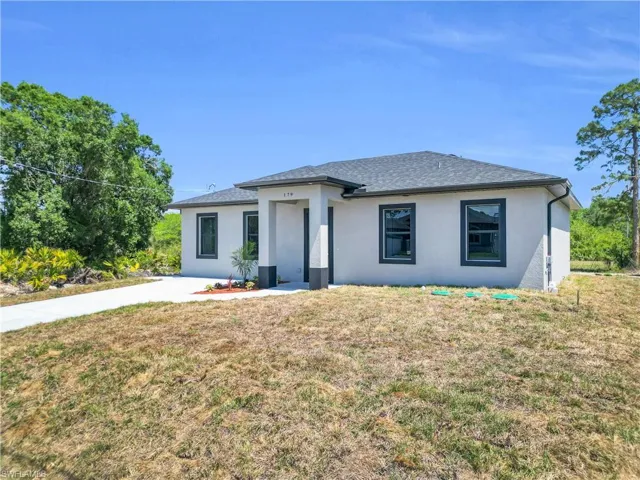 179  Thornton S AVE, Lehigh Acres, FL 33974