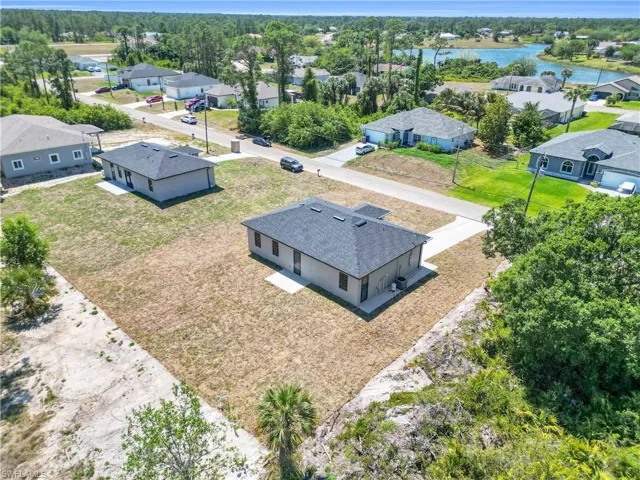 179  Thornton S AVE, Lehigh Acres, FL 33974