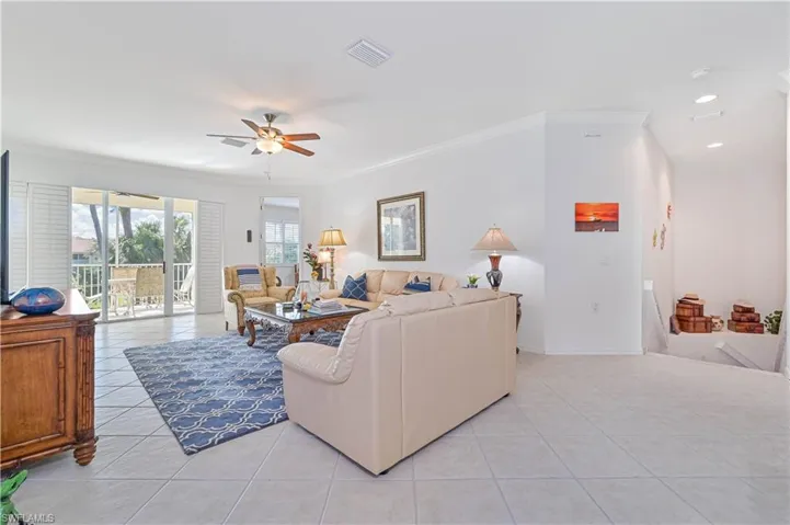3884  Forest Glen  BLVD, Naples, FL 34114