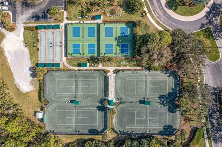3884  Forest Glen  BLVD, Naples, FL 34114