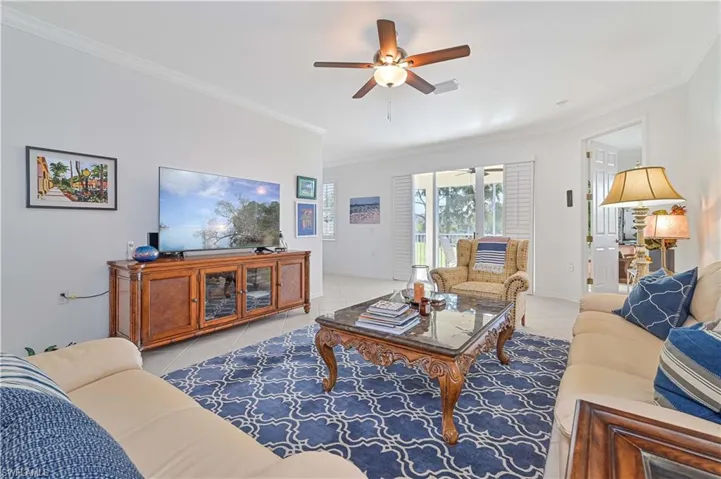 3884  Forest Glen  BLVD, Naples, FL 34114