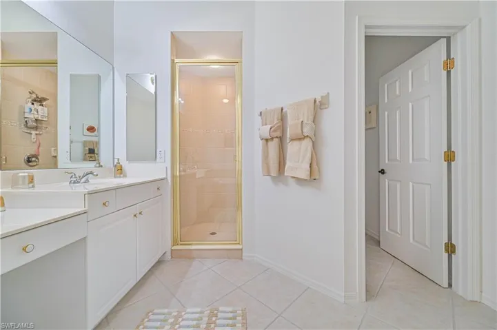 3884  Forest Glen  BLVD, Naples, FL 34114