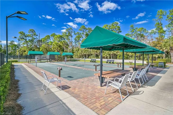 3884  Forest Glen  BLVD, Naples, FL 34114