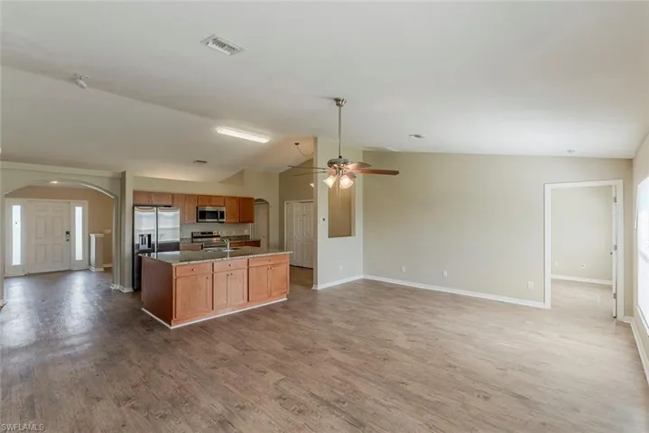 3816 SW 8th  PL, Cape Coral, FL 33914