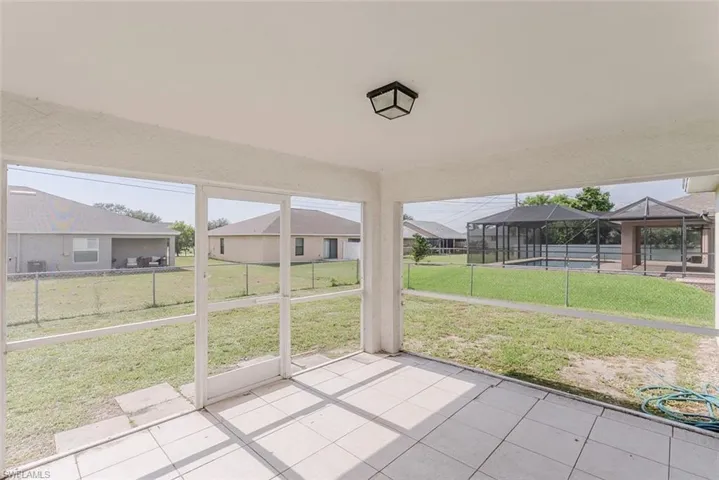 3816 SW 8th  PL, Cape Coral, FL 33914