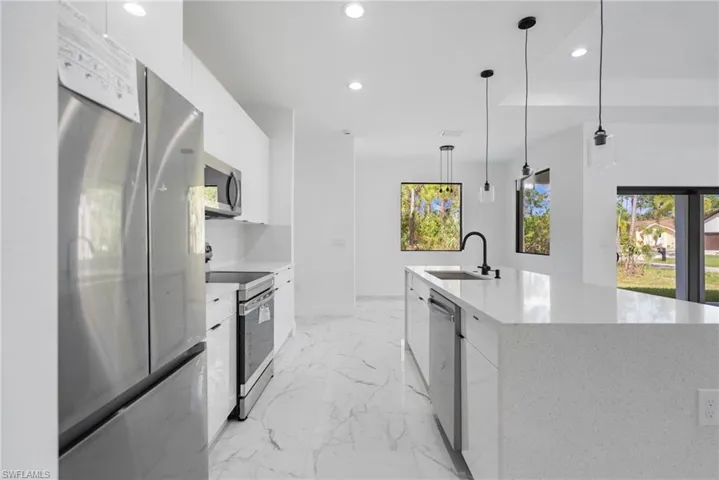 700 W 7th St, Lehigh Acres Fl 33972