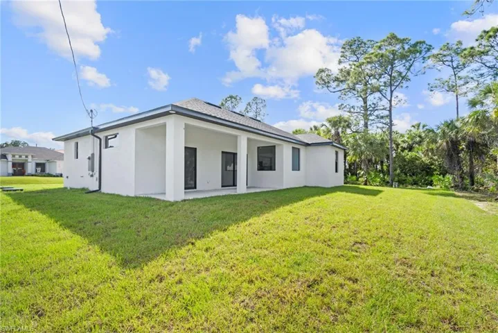 700 W 7th St, Lehigh Acres Fl 33972