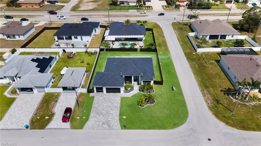 3009 Sw 16th Pl, Cape Coral, Florida 33914