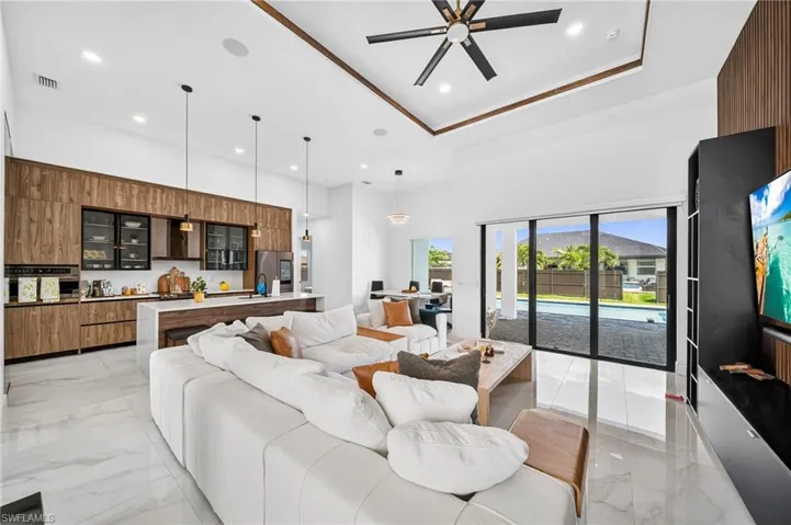 3009 Sw 16th Pl, Cape Coral, Florida 33914