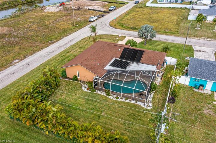 1402 NE 13th  TER, CAPE CORAL, FL 33909